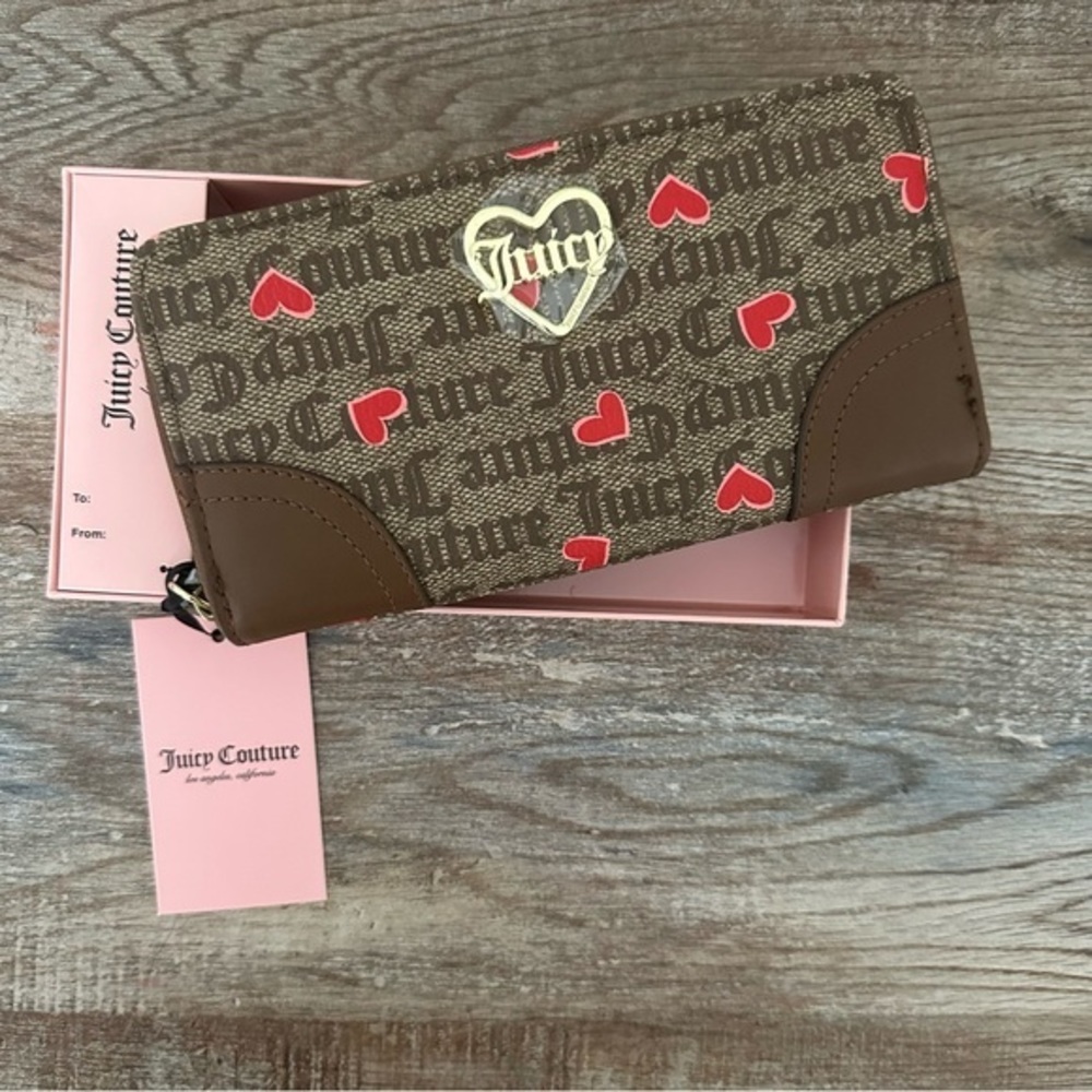 Juicy Couture Chesnut Chino Large Zip Around Boxed Set Wallet